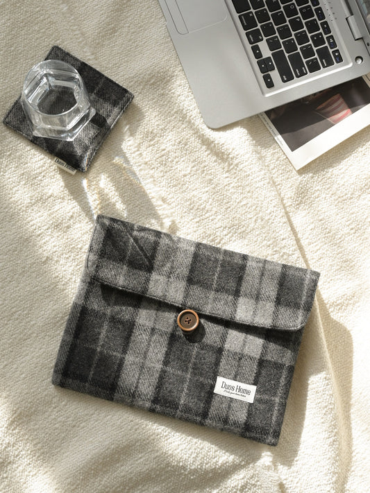 Laptop Sleeve -100% Cashmere - Brown